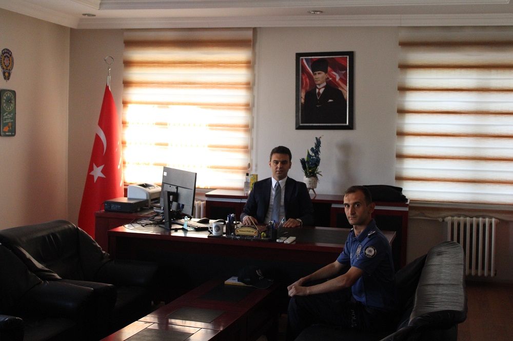 İlçemiz Kaymakamı Sn. Hamza Selçuk İlçe Emniyet Amirliğini Ziyaret Etti